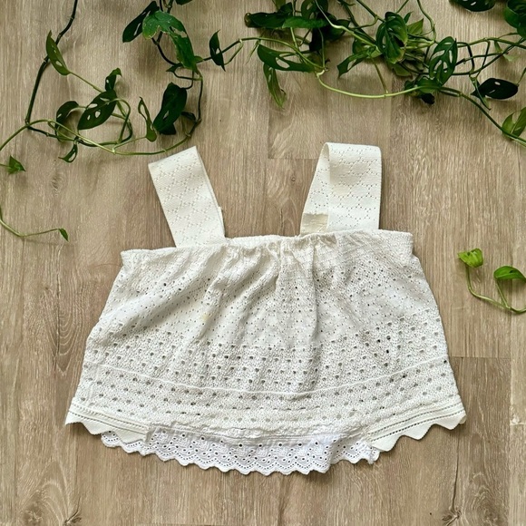 ALC White Eyelet Knit Crop Top - Picture 1 of 11